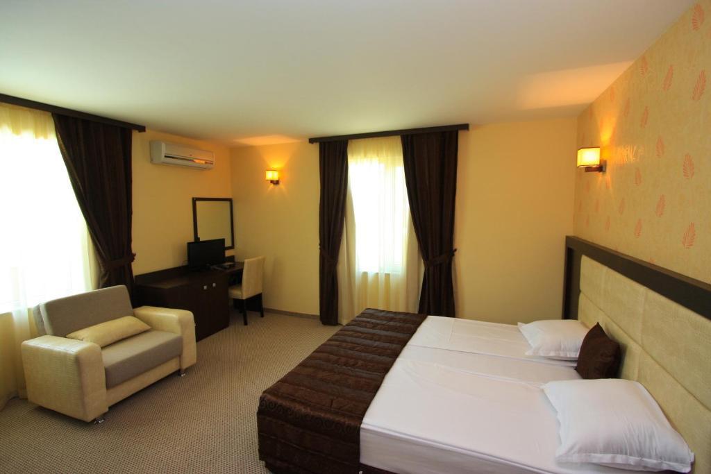 Siena House Hotell Sozopol Rom bilde